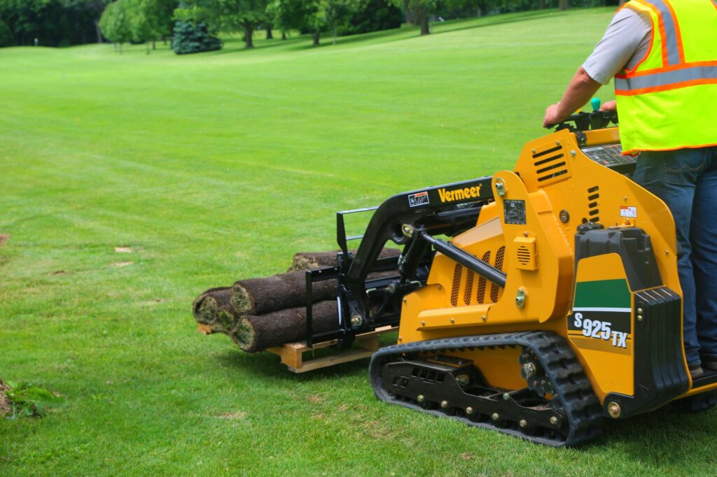 Smykový nakladač Vermeer S925TX