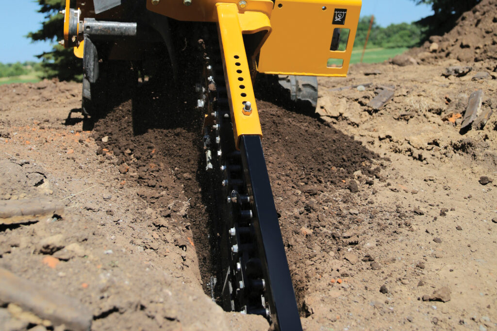 Ruční rýhovač Vermeer RTX130