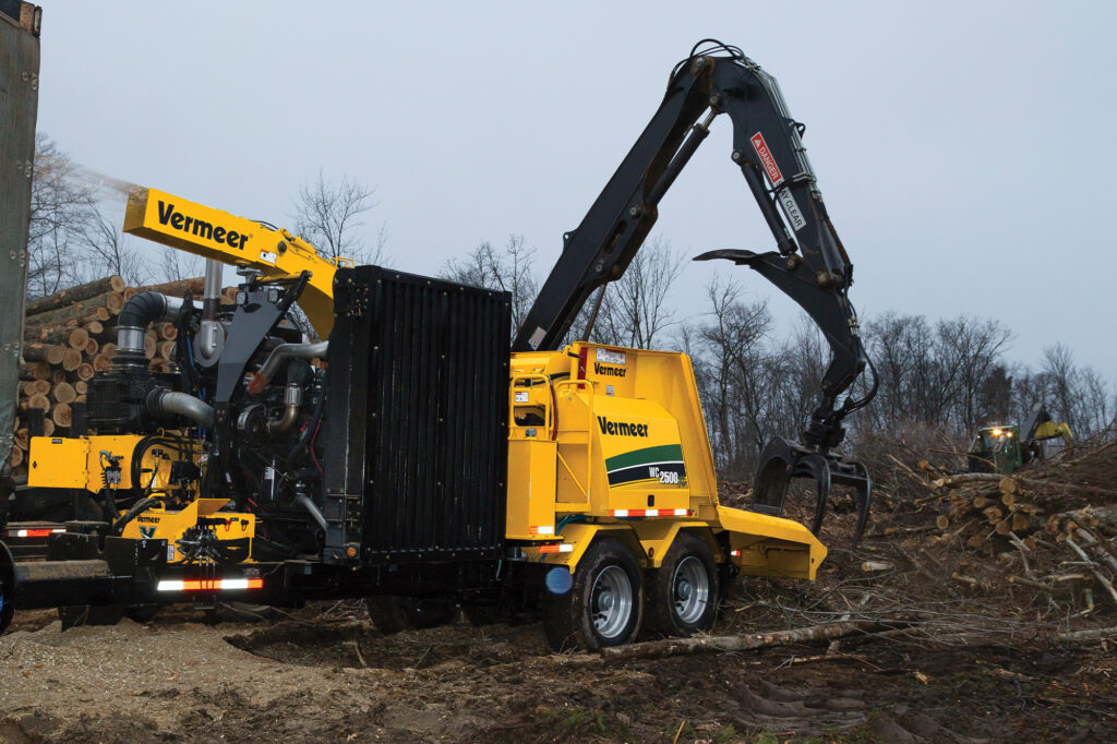 Velký štěpkovač Vermeer WC2500XL