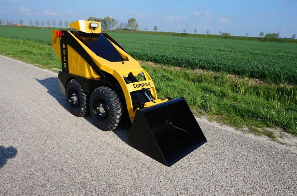 Mininakladač Conmeq AS15