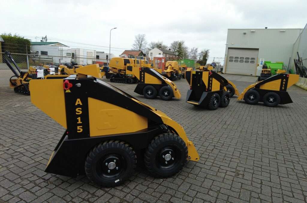 Mininakladač Conmeq AS15