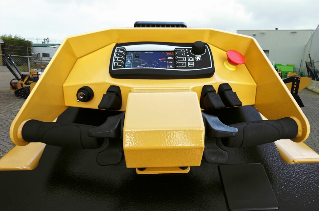 Mininakladač Conmeq AS15