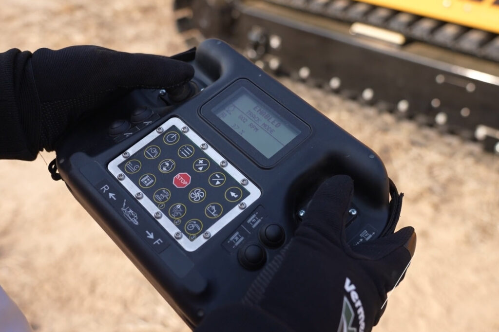 Horizontální drtič dřeva Vermeer HG400TX